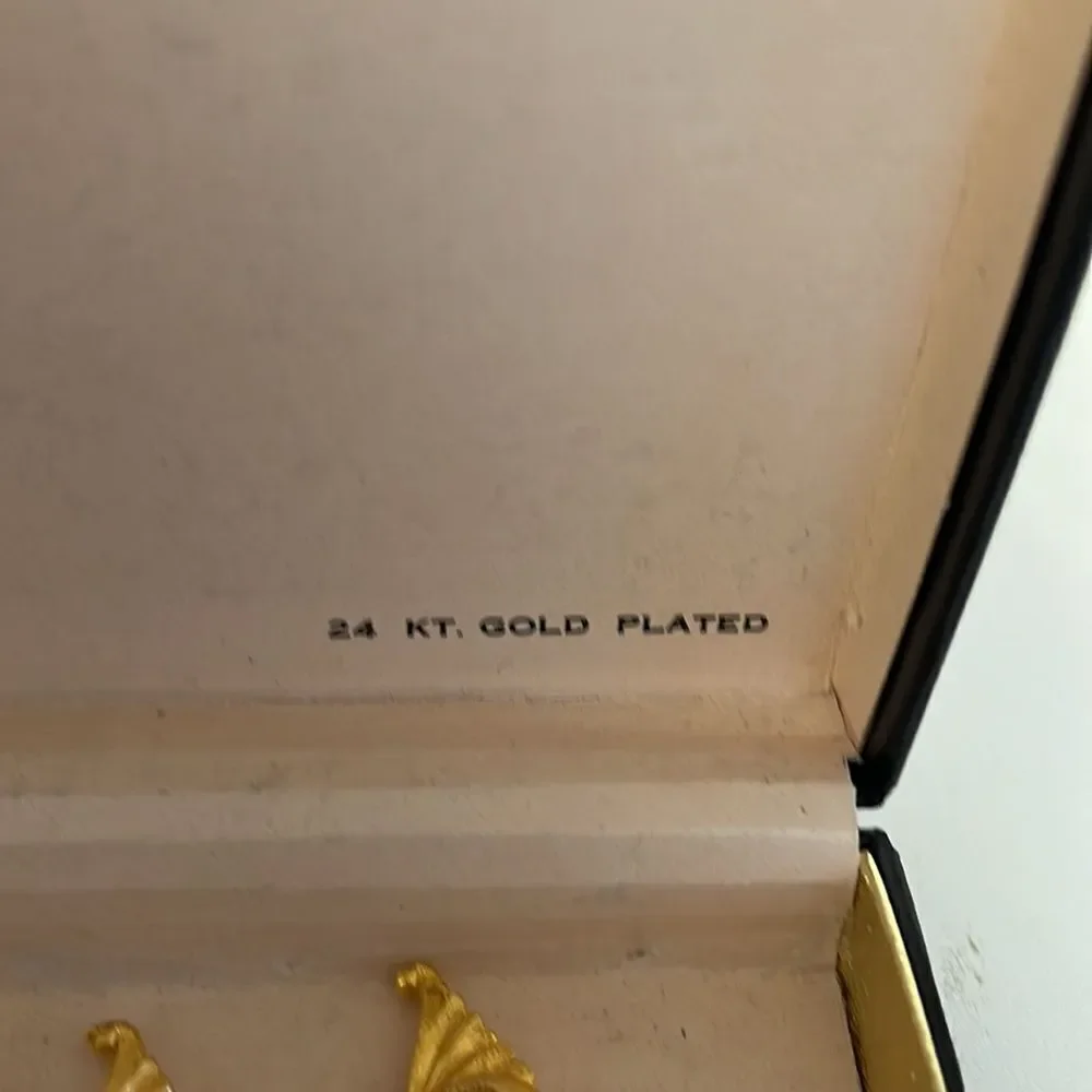 Tancroft 24 kt Gold Plated Cheese Knives